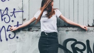 Stunning Denim Maxi Skirts to Elevate Your Vintage Style